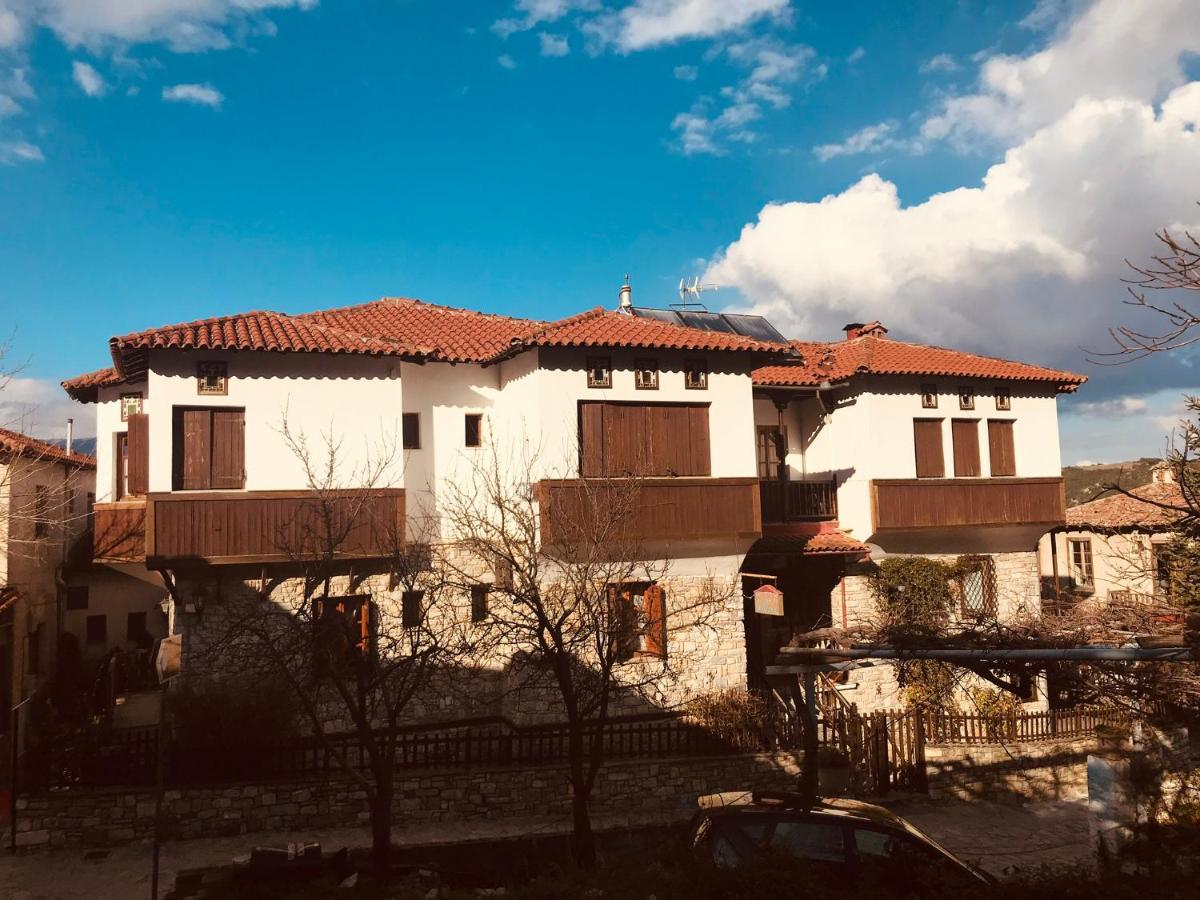 9Mouses Chasiotis Guest House Ampelakia Экстерьер фото